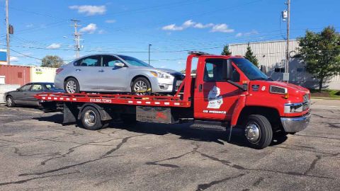 Comstock Park Towing Service